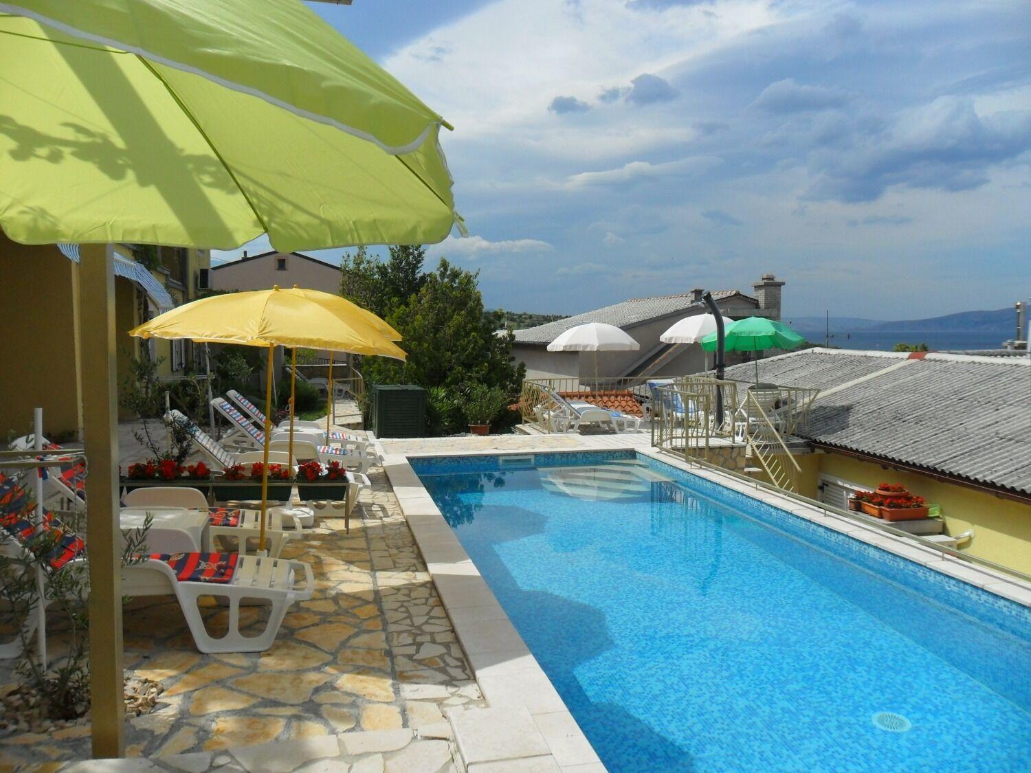 Apartments Zlato - With Pool เซนญ์ ภายนอก รูปภาพ